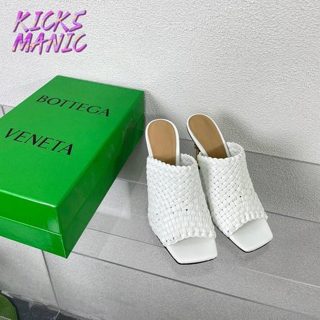 Bottega Veneta White Intrecciato Curve Heeled Sandals 34-41