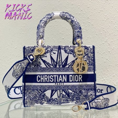 Dior Medium Lady D-Lite Bag