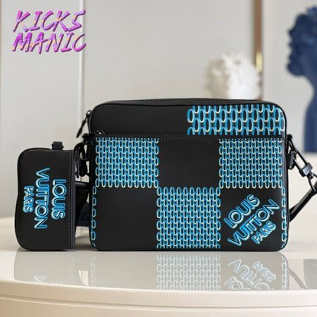 m69443 messenger bag