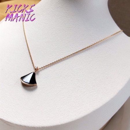 Bvlgari Divas Dream Necklace Onyx