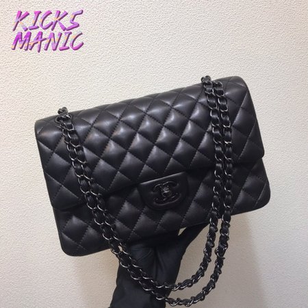 Chanel Classic Handbag Pearly Lambskin & Black-tone Metal Black