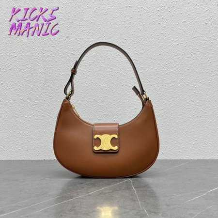 Celine Ava Triomphe Soft Bag In Smooth Calfskin Tan