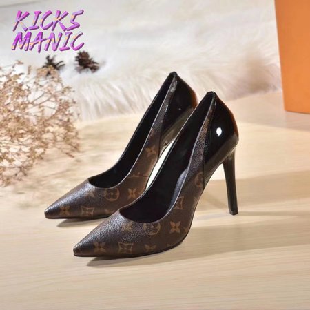 Monogram Leather Elegant Style Logo Pumps & Mules