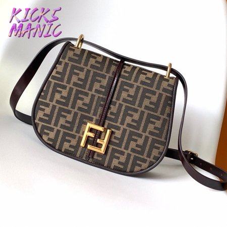 Fendi C'mon Medium