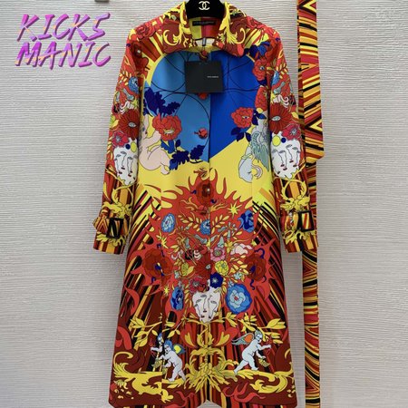 Dolce & Gabbana Cupid-Print Button-Down Lapel Slim-Fit Trench Coat