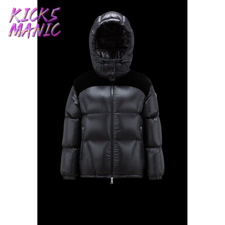 Moncler Meandre Short Down Jacket Black White