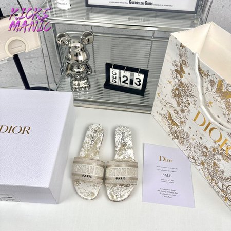 Dior Dway Slide 35-40